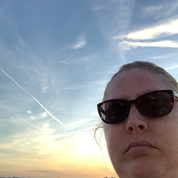 Meet your Posher, Cheryl - Picture 3 of 7